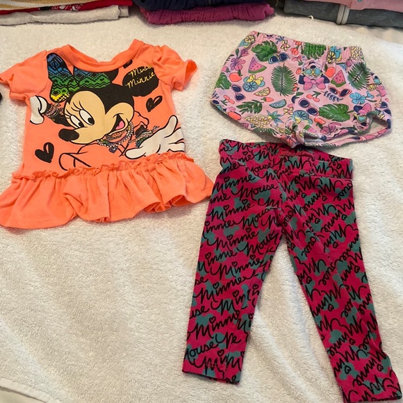 Minnie Mouse 3 piece lot 12 months - Picture 1 of 8